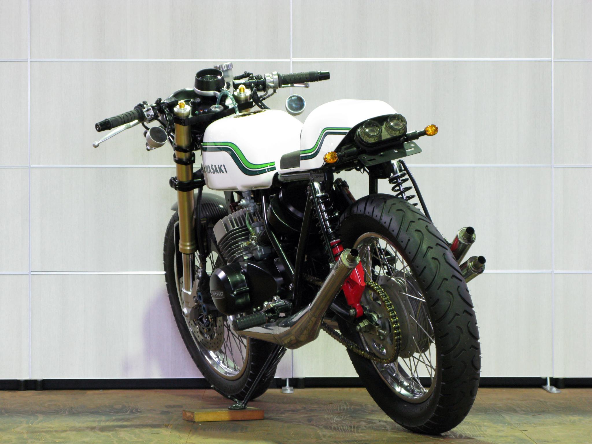 カワサキ・KAWASAKI SS350 Custom 写真6