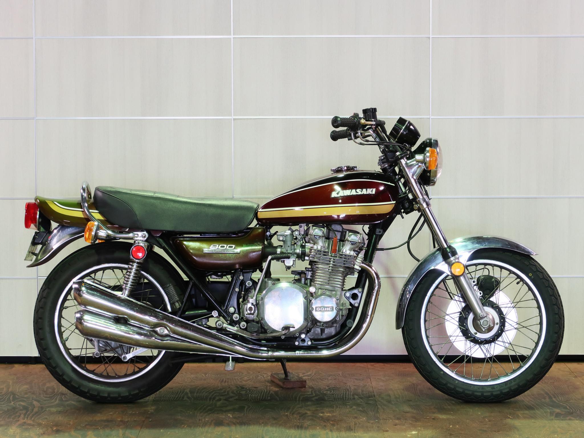 ハーレーダビッドソン・KAWASAKI Z1B 写真1