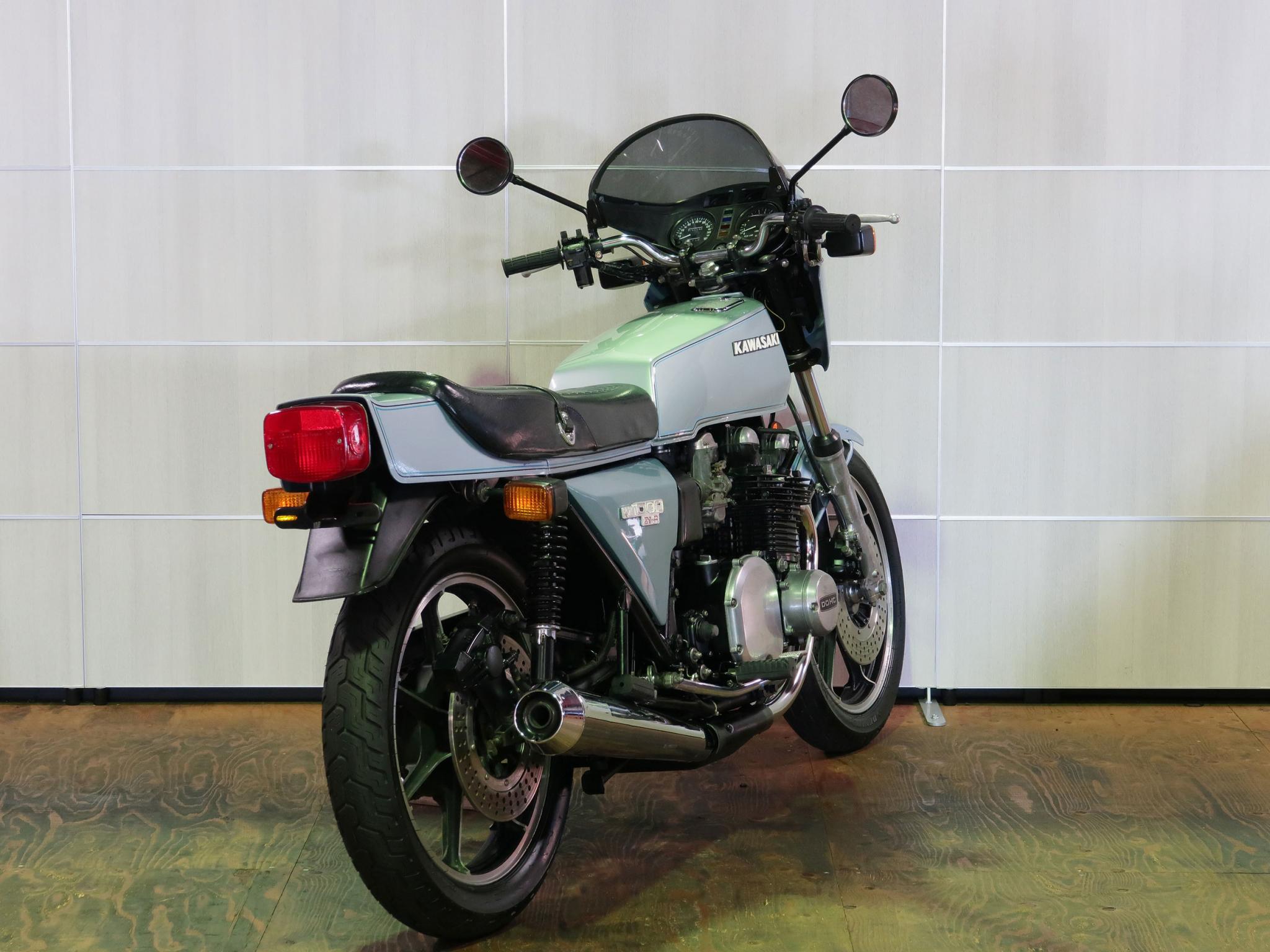 カワサキ・KAWASAKI Z1R-1 写真3