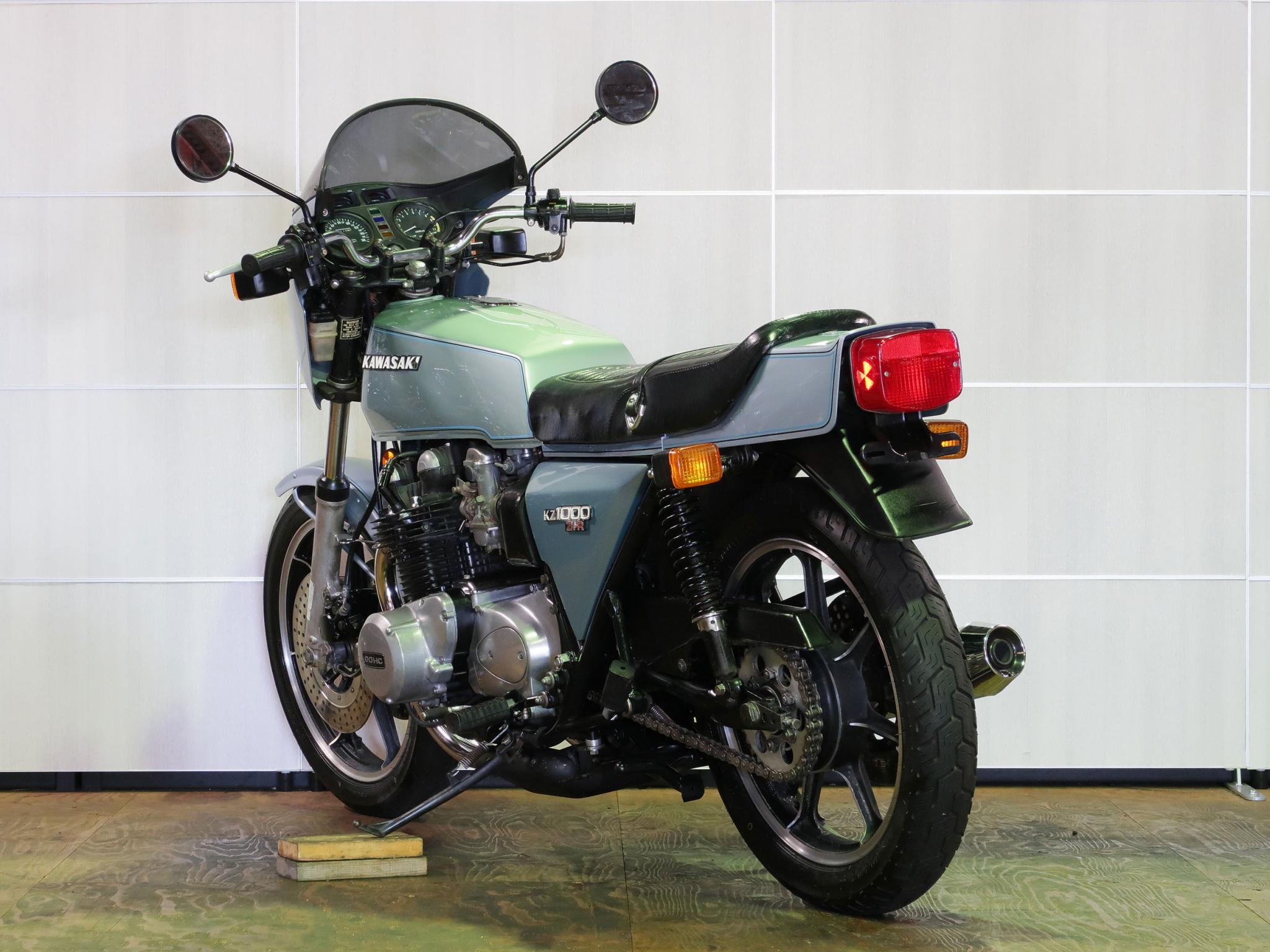 カワサキ・KAWASAKI Z1R-1 写真6