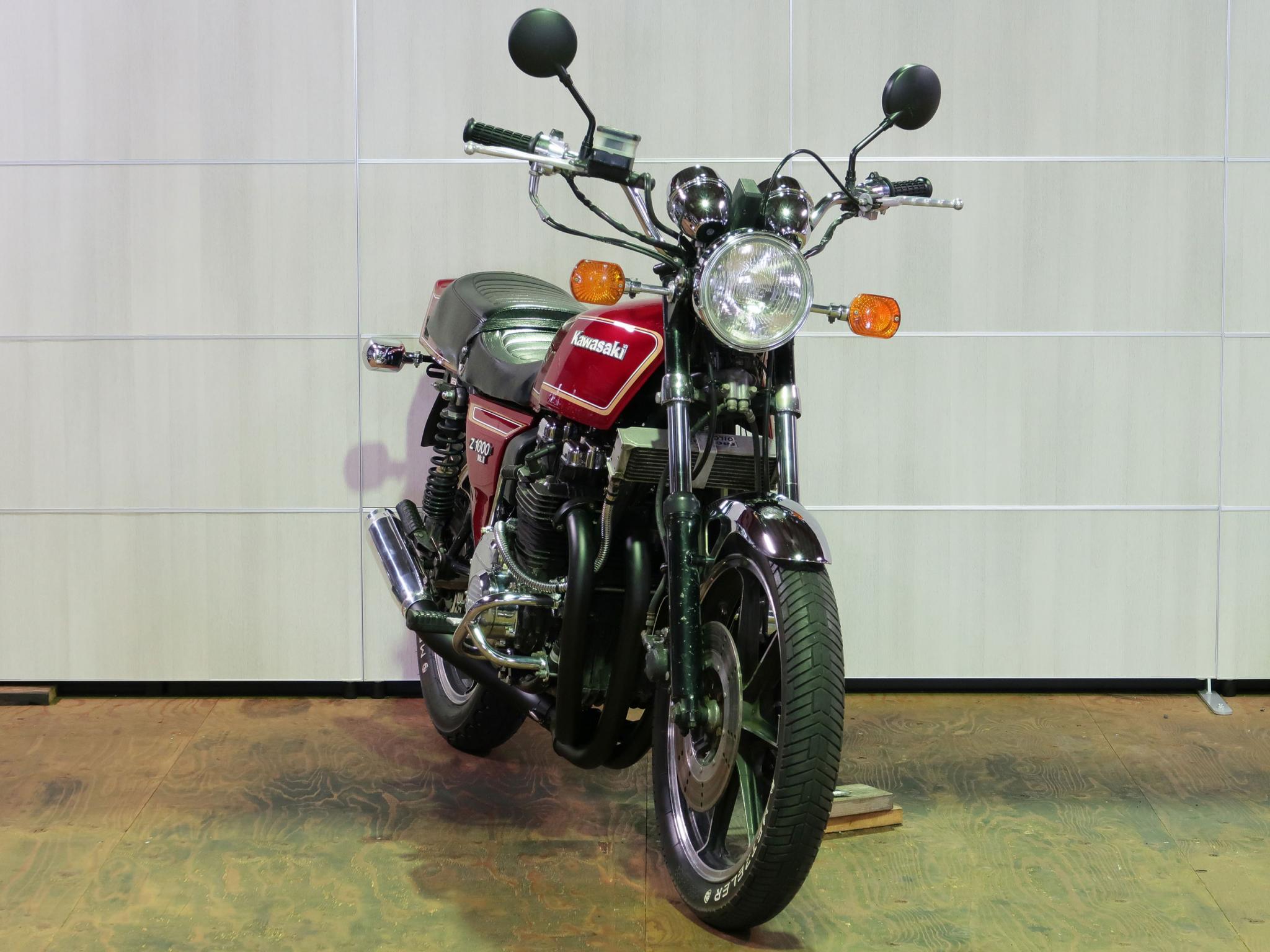 カワサキ・Kawasaki KZ1000MK2 写真2