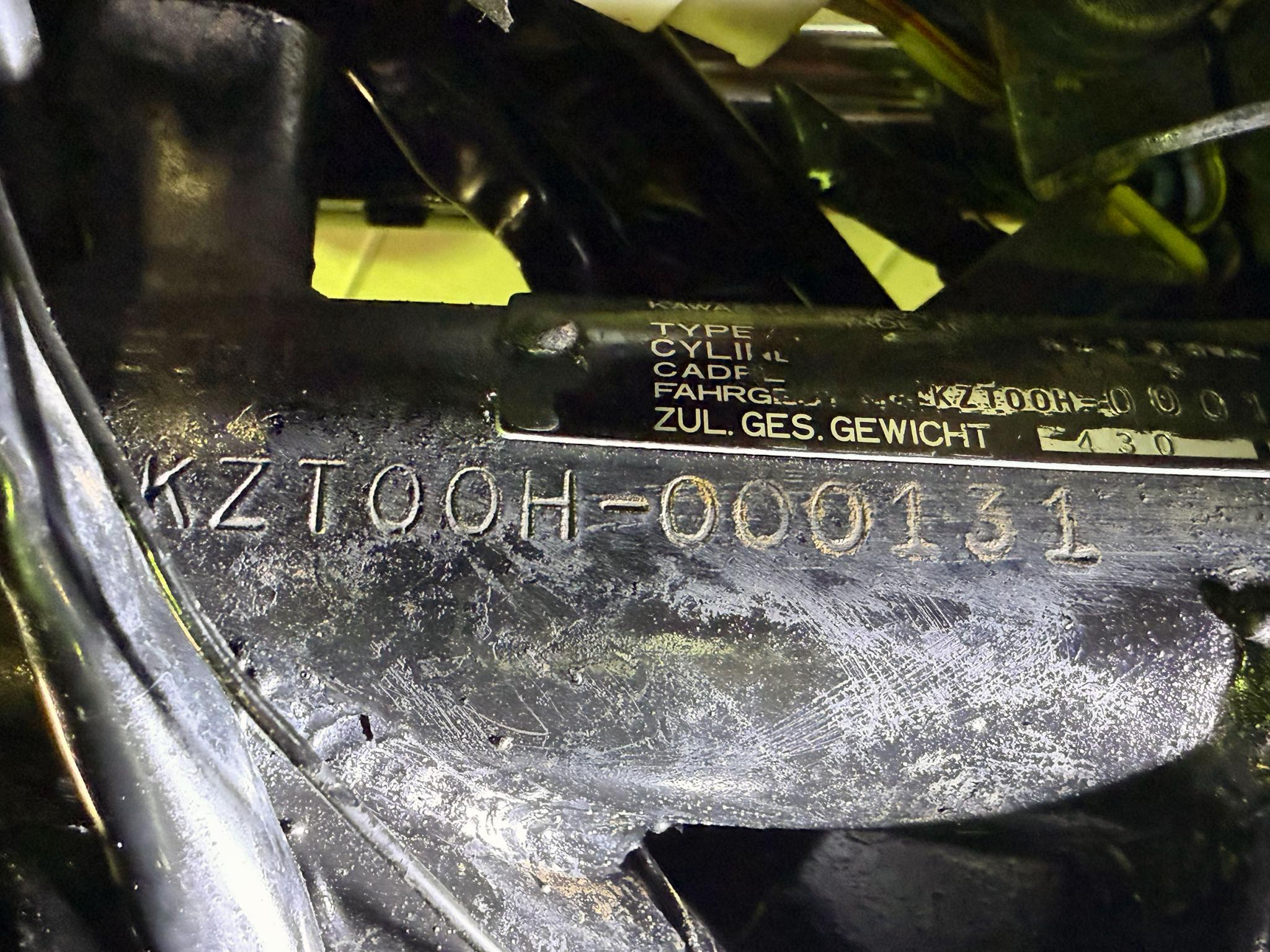 カワサキ・KAWASAKI KZ1000H 写真11