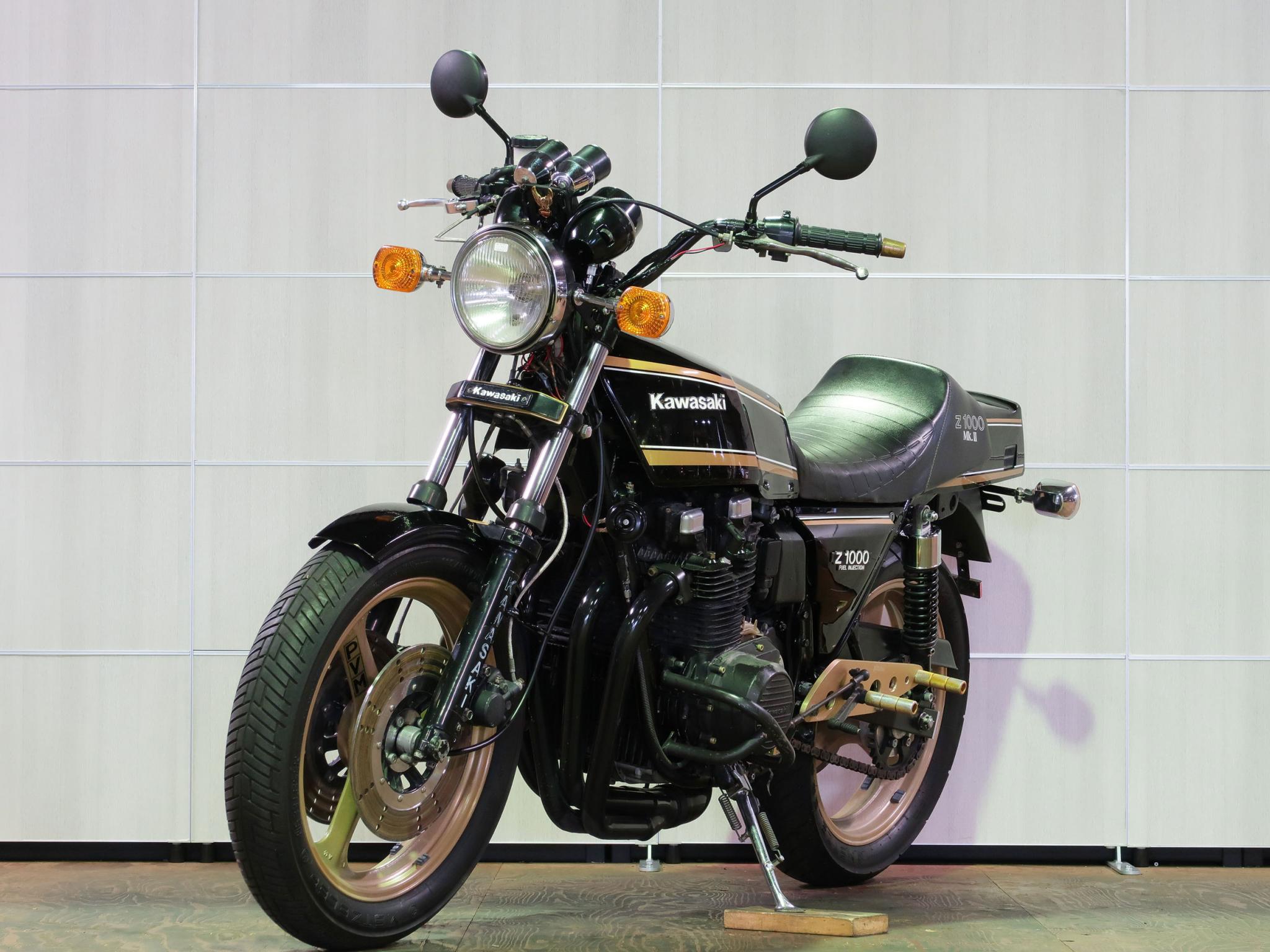 カワサキ・KAWASAKI KZ1000H 写真5