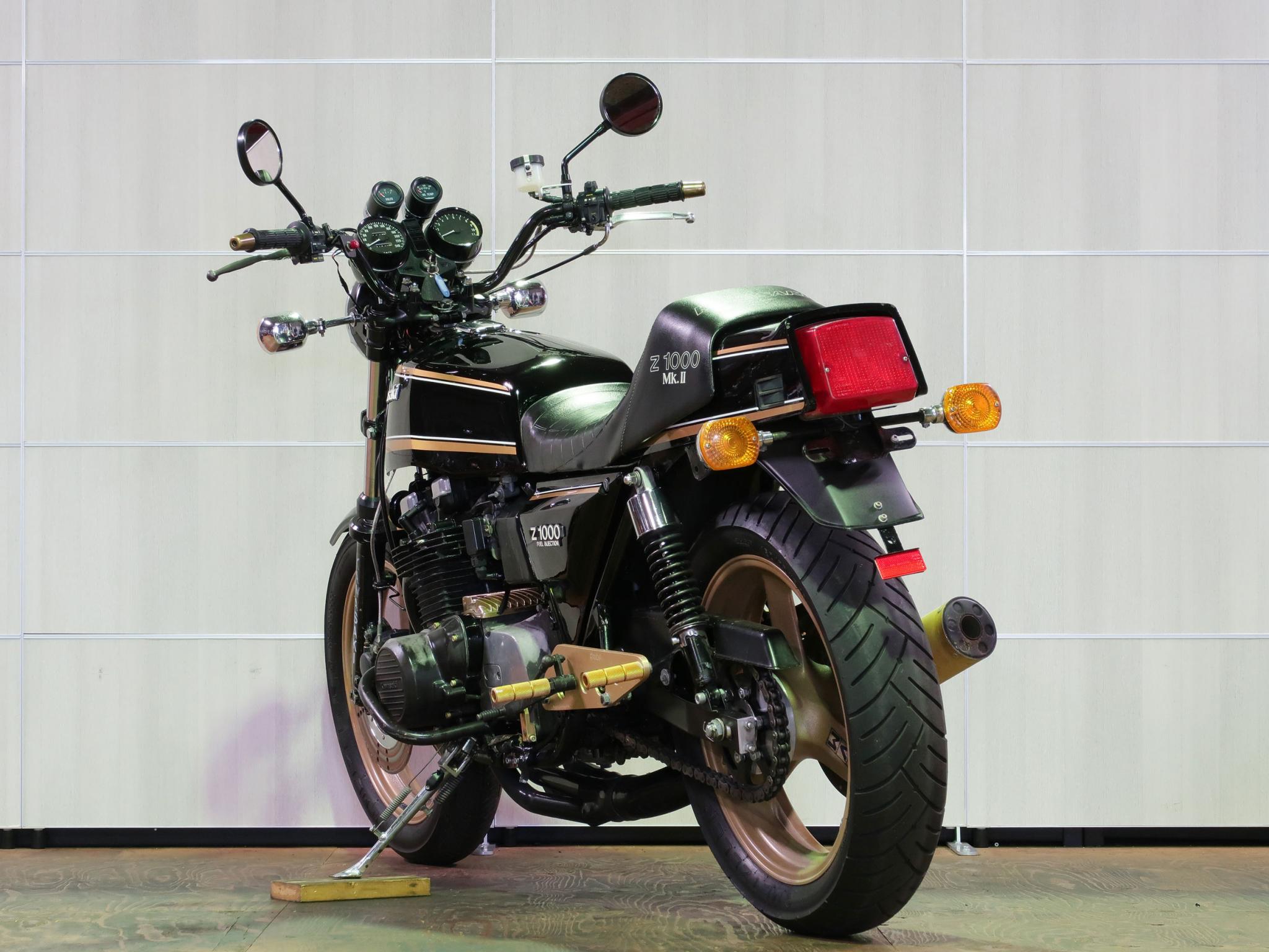 カワサキ・KAWASAKI KZ1000H 写真6