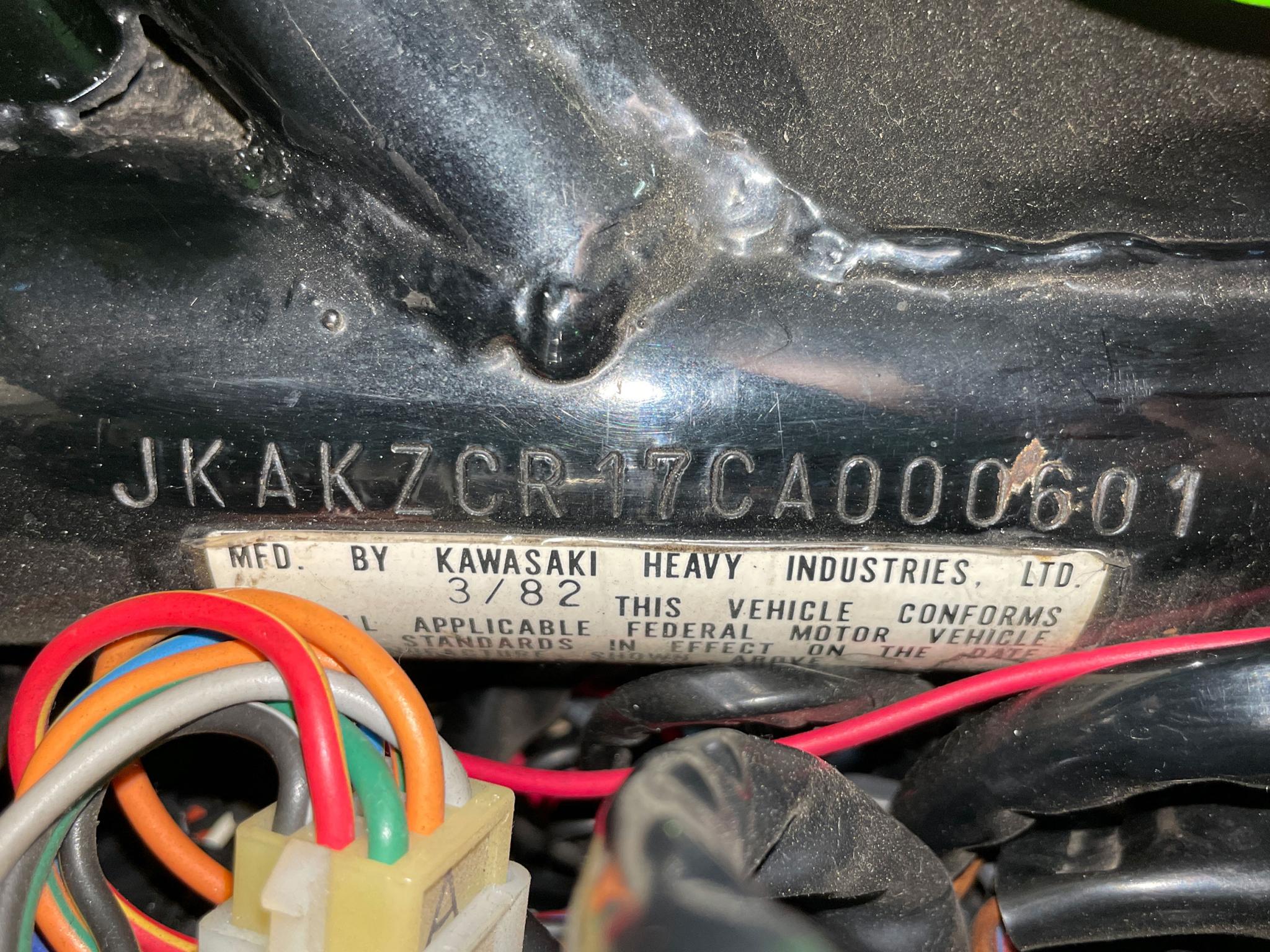 カワサキ・KAWASAKI KZ1000R1 写真11