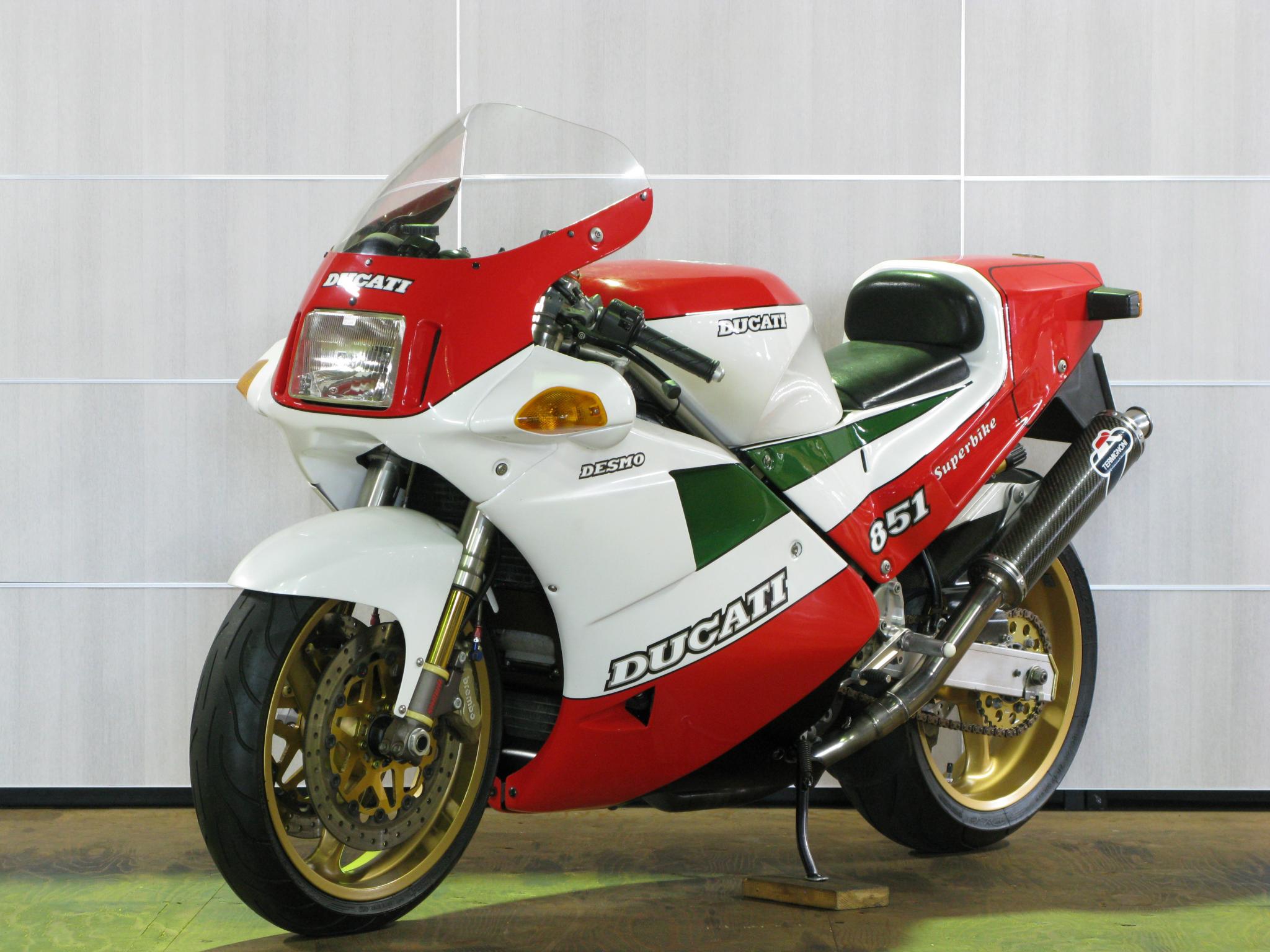 ドゥカティ・Ducati 851Strada 写真5