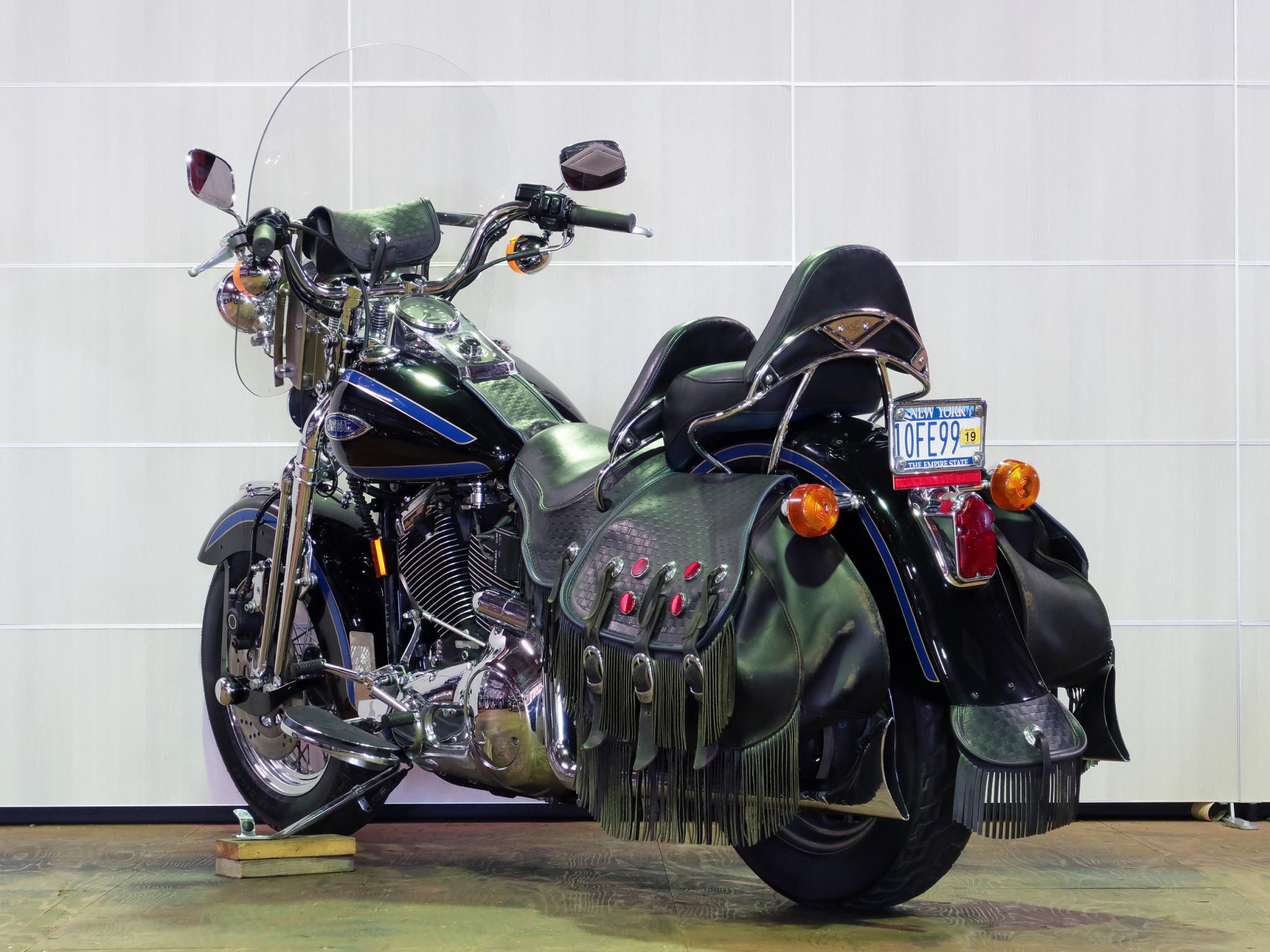 ハーレーダビッドソン 1998 FLSTS Heritage Springer 車体写真6