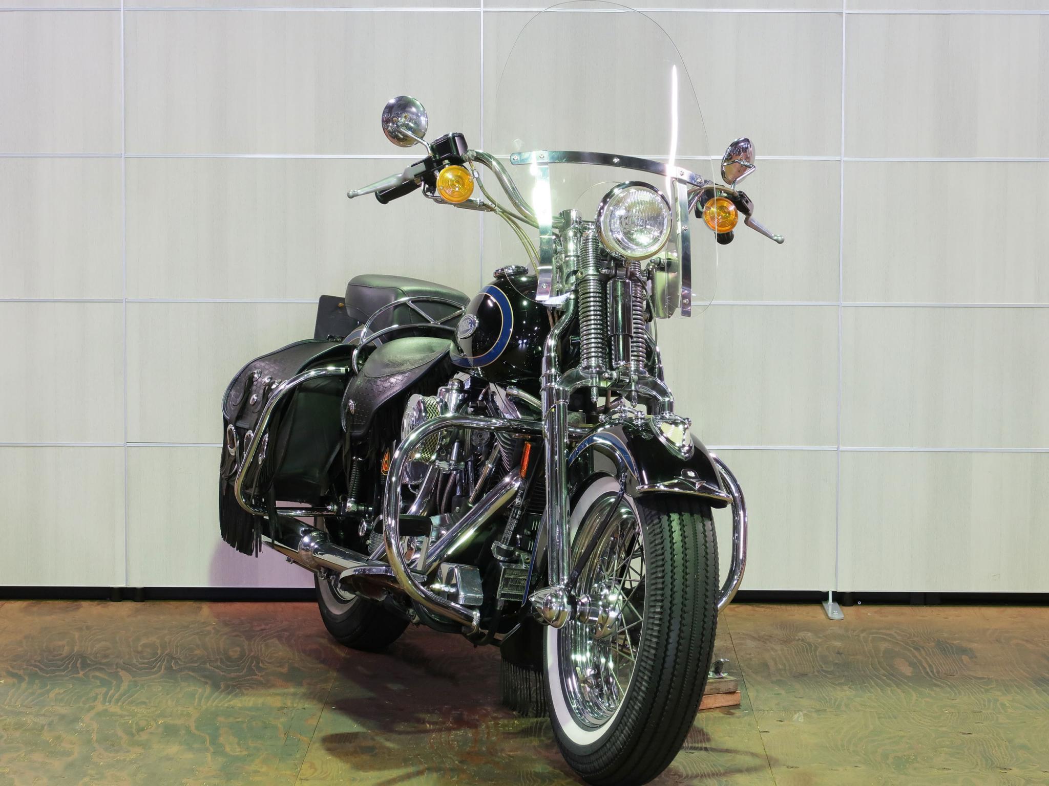 ハーレーダビッドソン 1998 FLSTS Heritage Springer 車体写真2