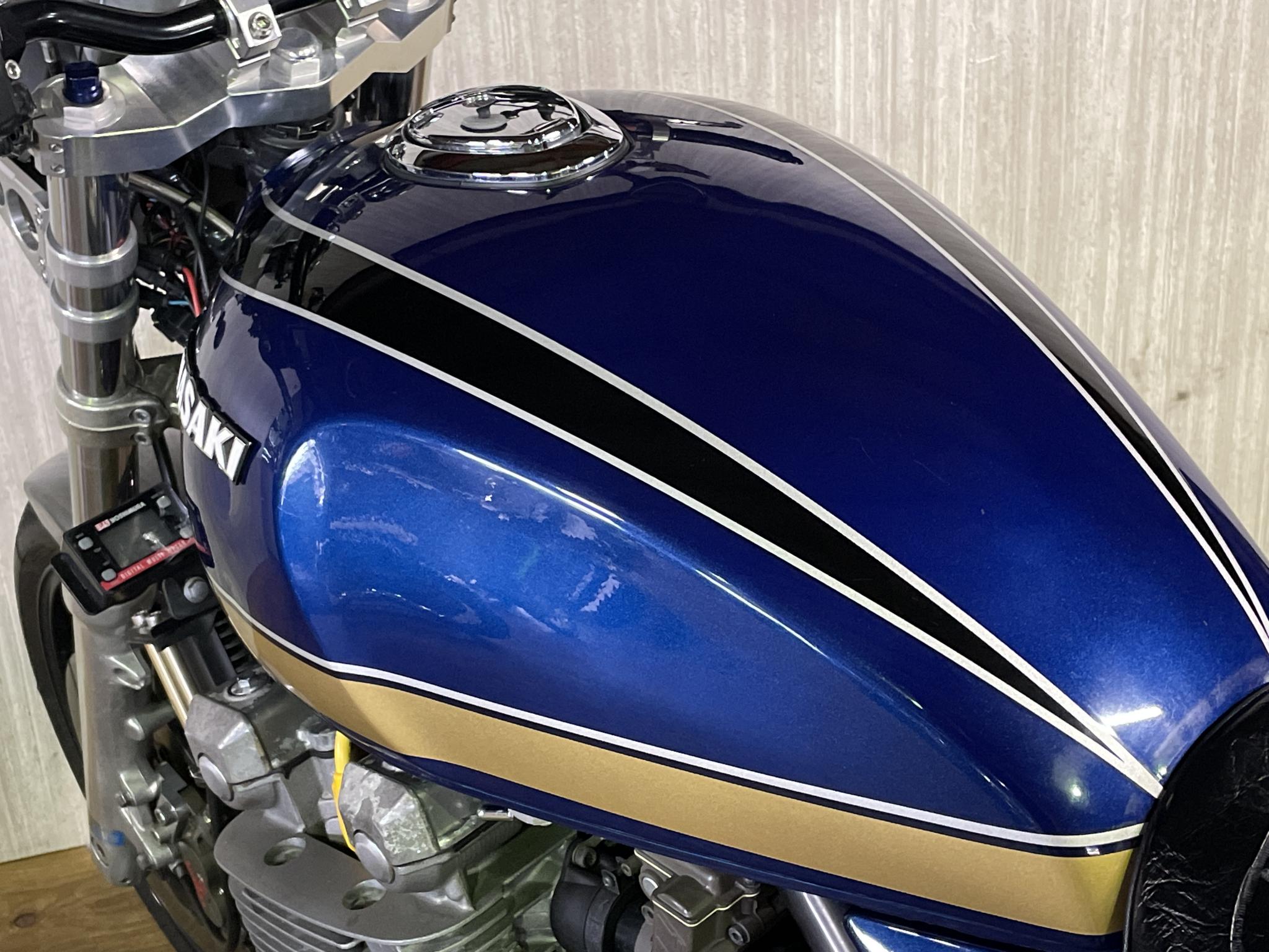 カワサキ・KAWASAKI ZEPHYR 1100 写真7