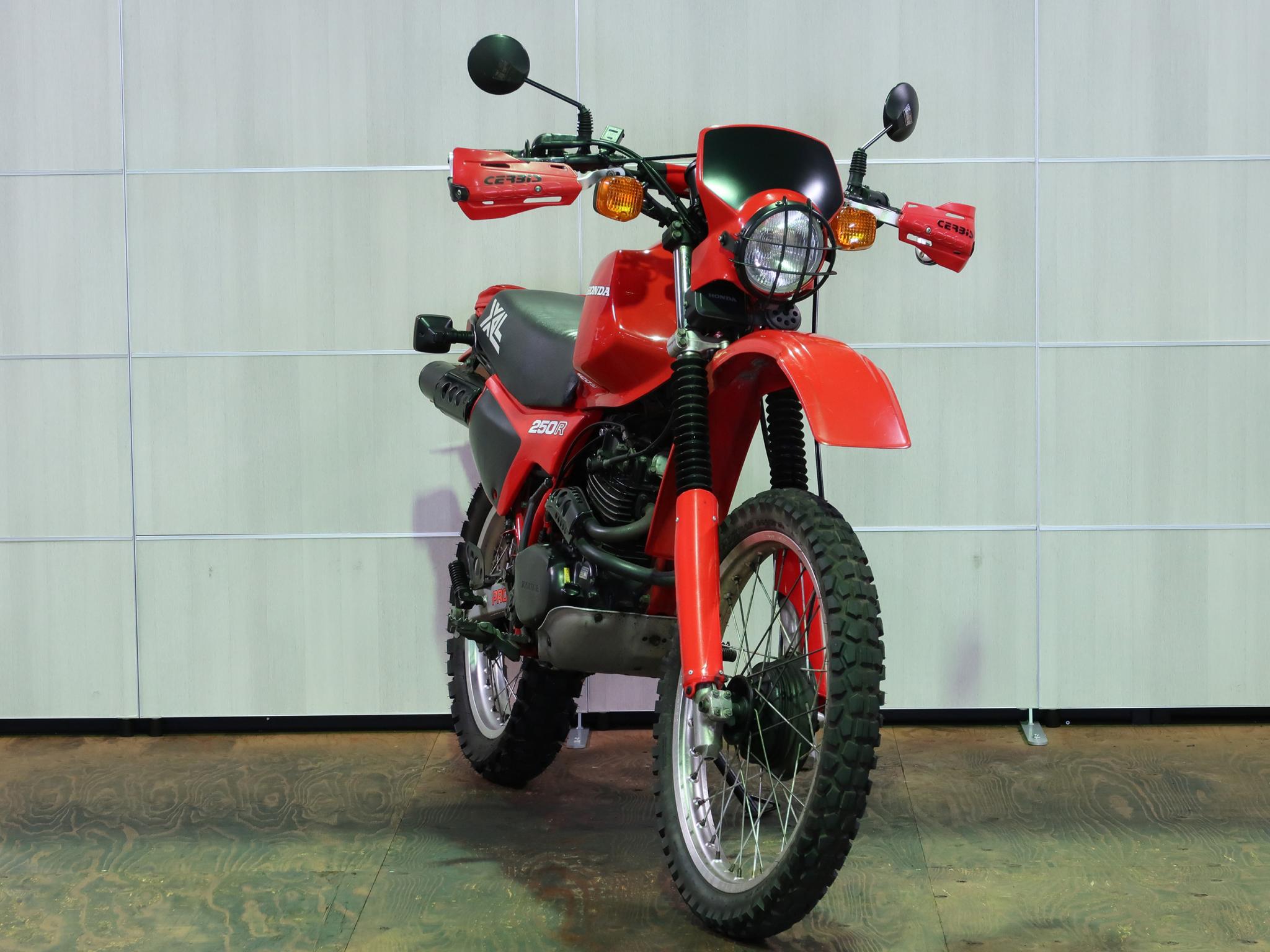 ホンダ・HONDA XL250R 写真2