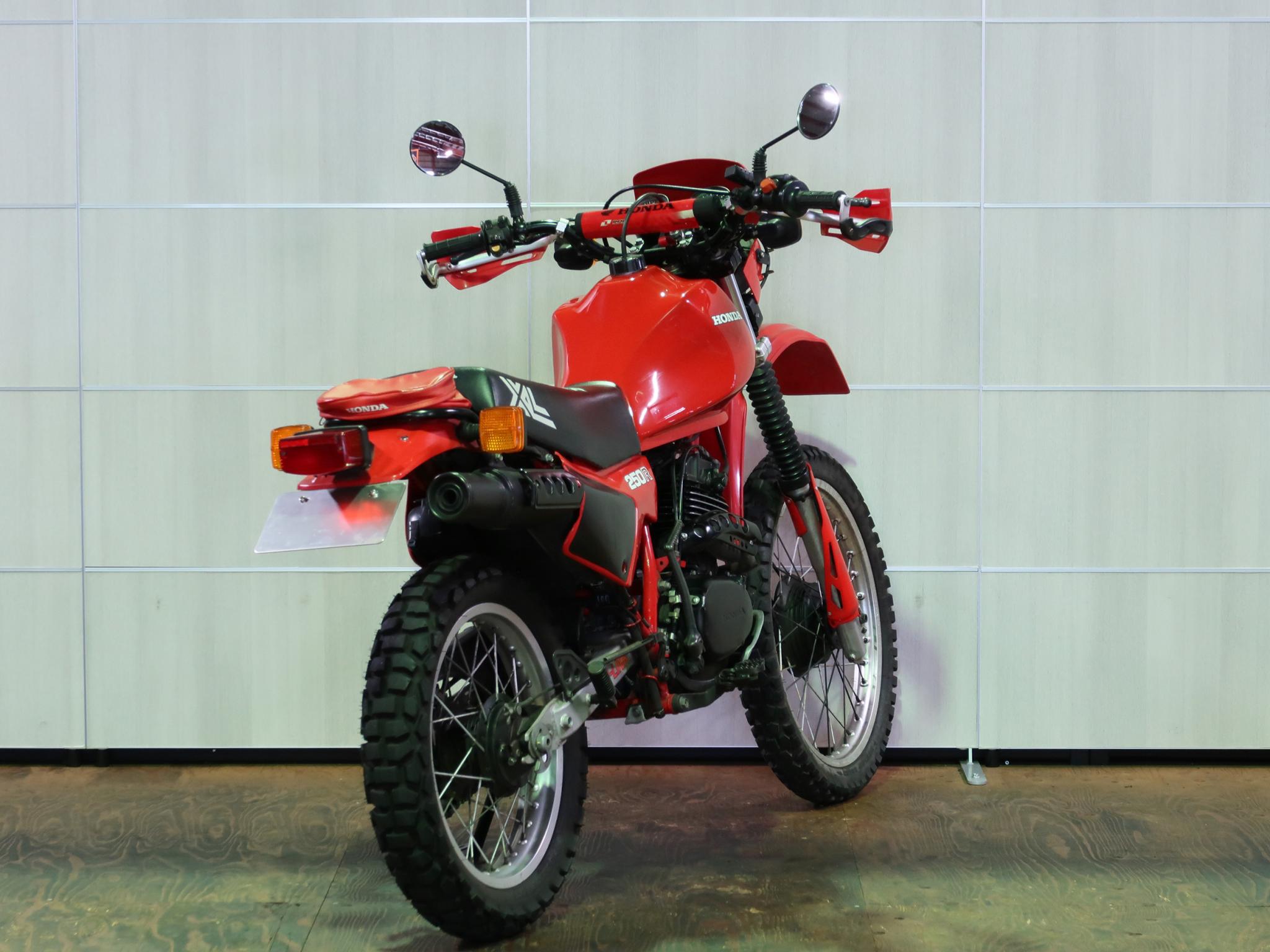ホンダ・HONDA XL250R 写真3