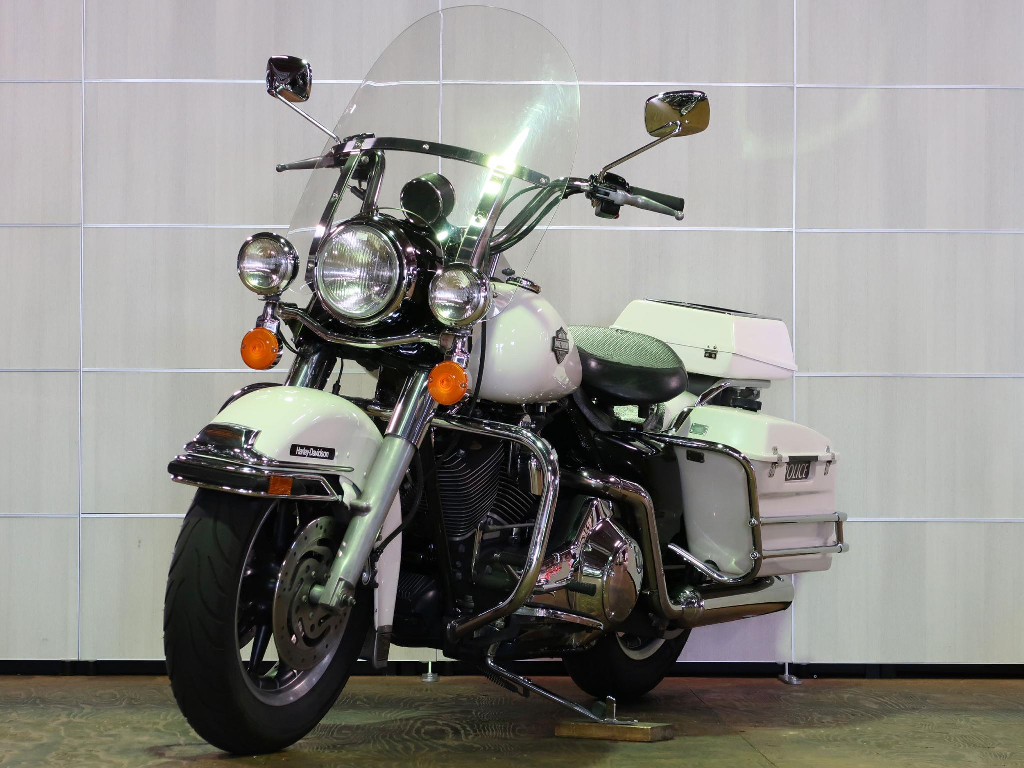 ハーレーダビッドソン・FLHPEI Police Road King 写真5