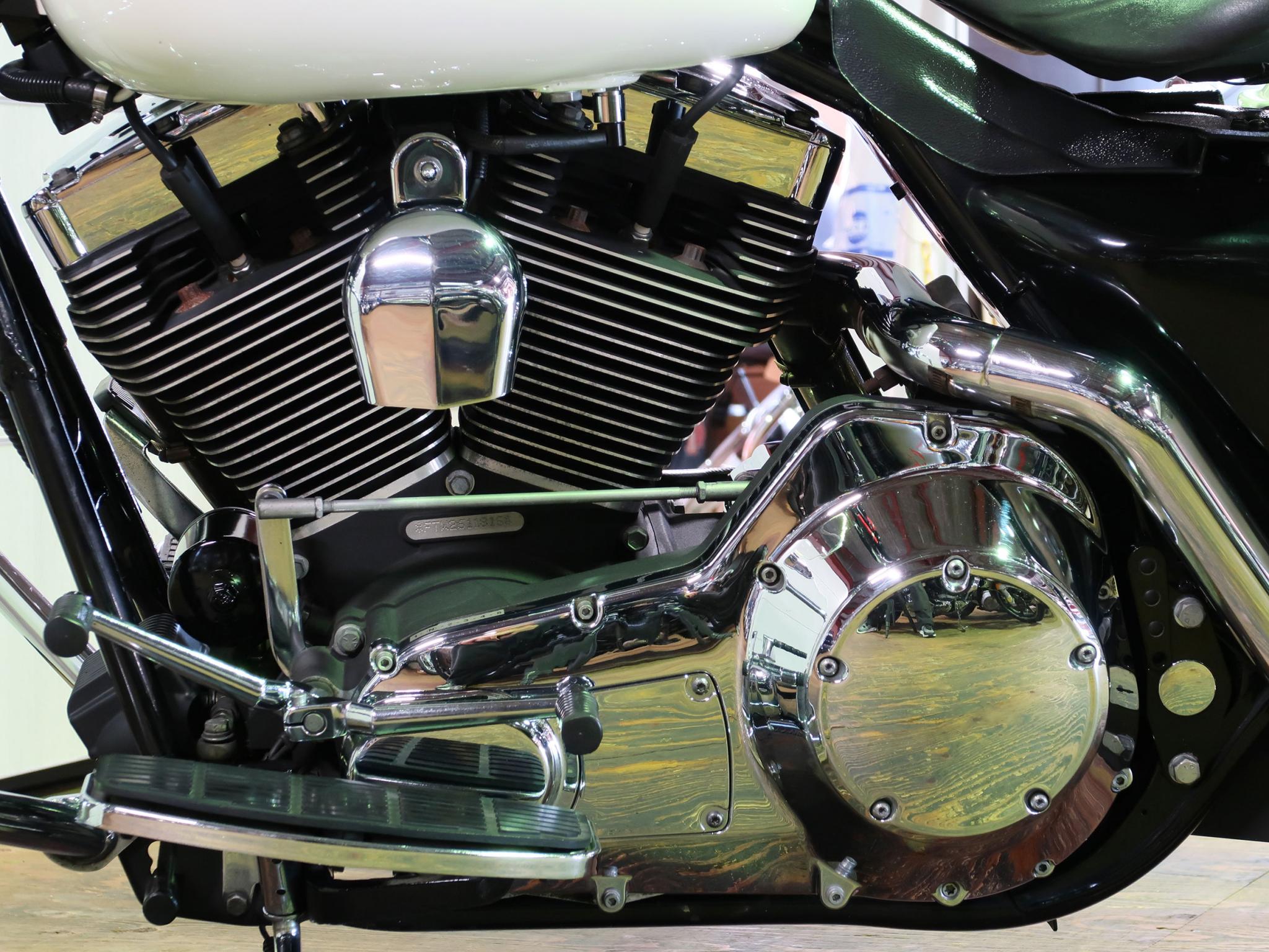 ハーレーダビッドソン・FLHPEI Police Road King 写真9