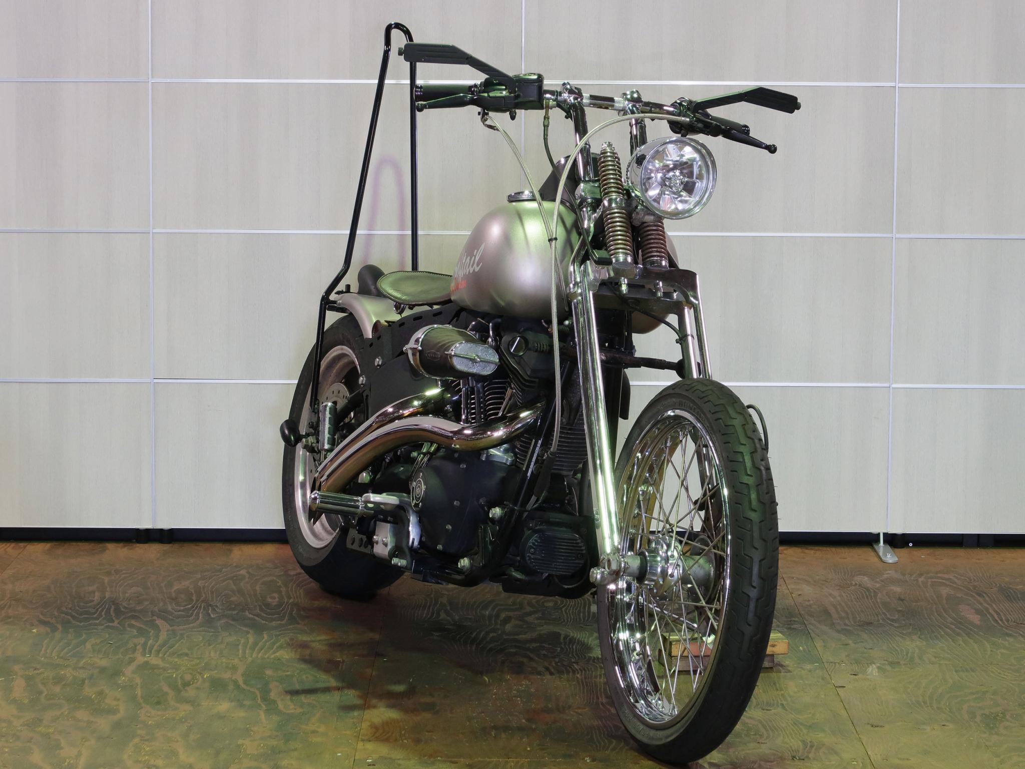 ハーレーダビッドソン・FXSTB Custom 写真2