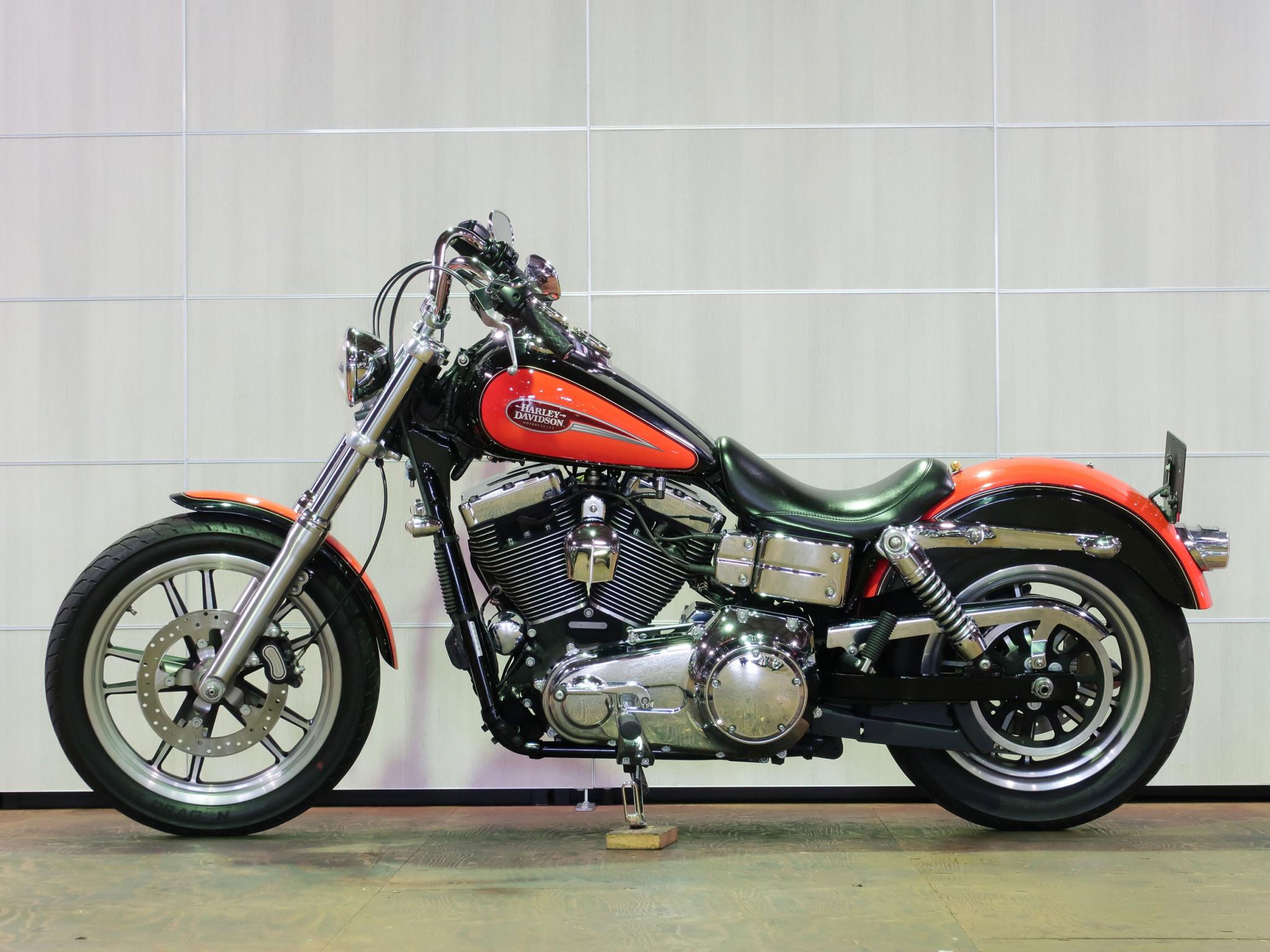 ハーレーダビッドソン・FXDLI Dyna Low Rider 写真4