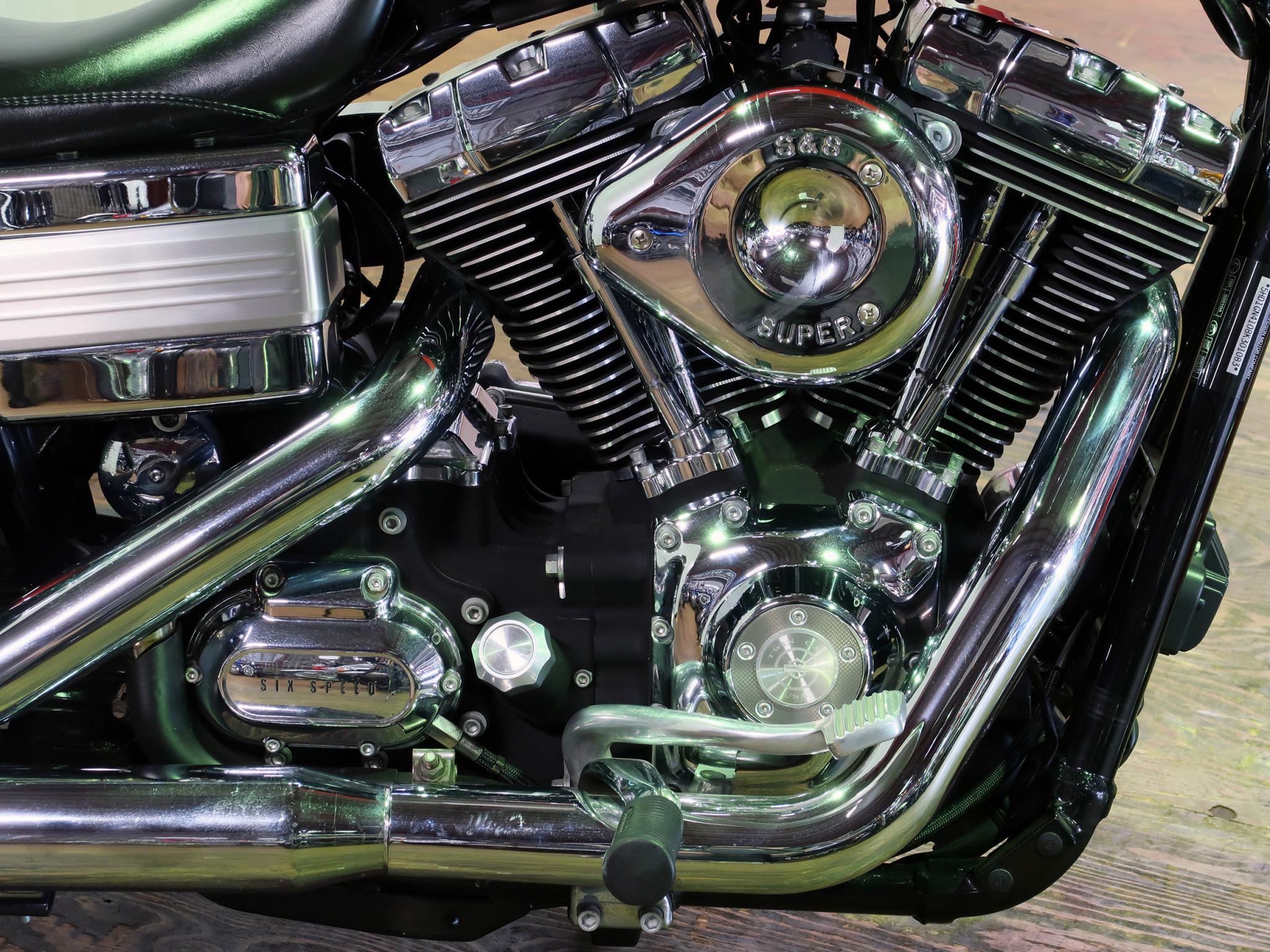 ハーレーダビッドソン・FXDLI Dyna Low Rider 写真7