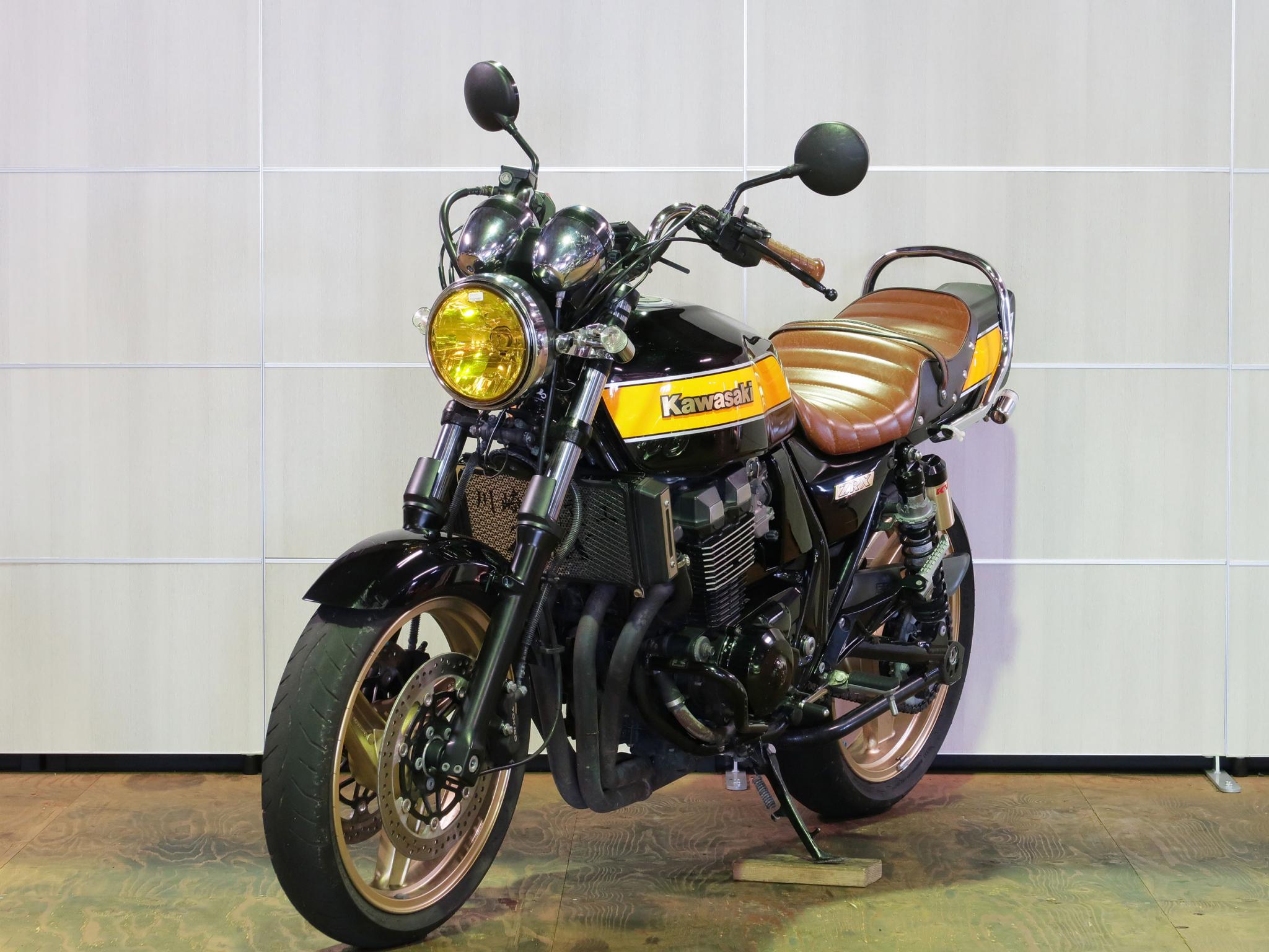 カワサキ・KAWASAKI ZRX400 写真5