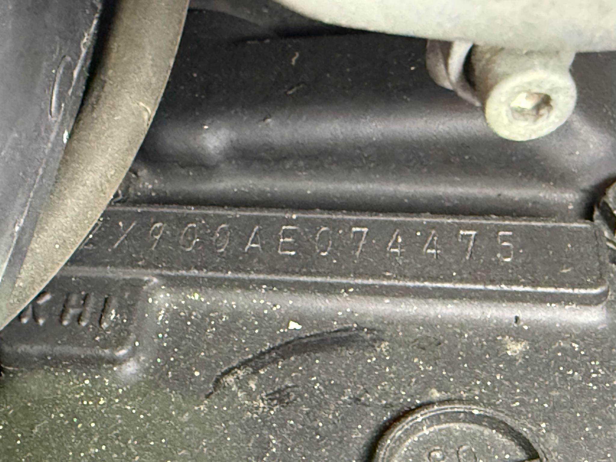 カワサキ・KAWASAKI GPz900R 写真10