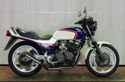 ホンダ  1982 HONDA CBX550F