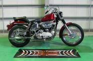 :ż:1967 XLH:shovel