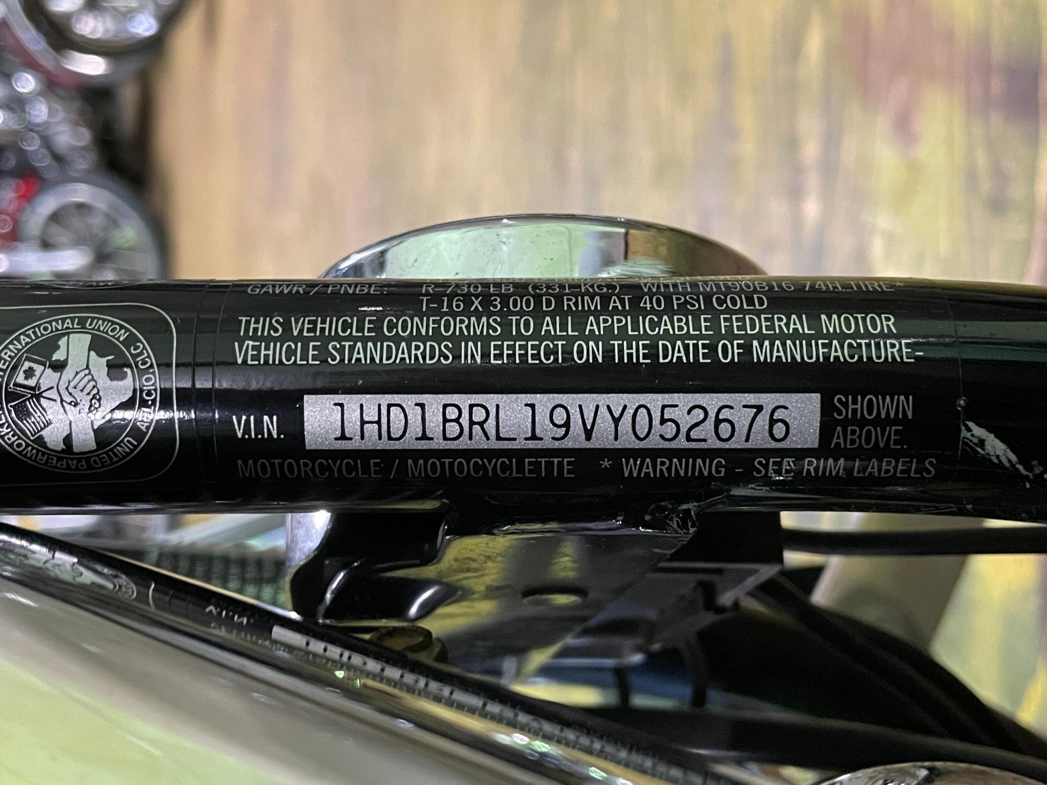 ハーレー FLSTS Heritage Springer 車体写真11