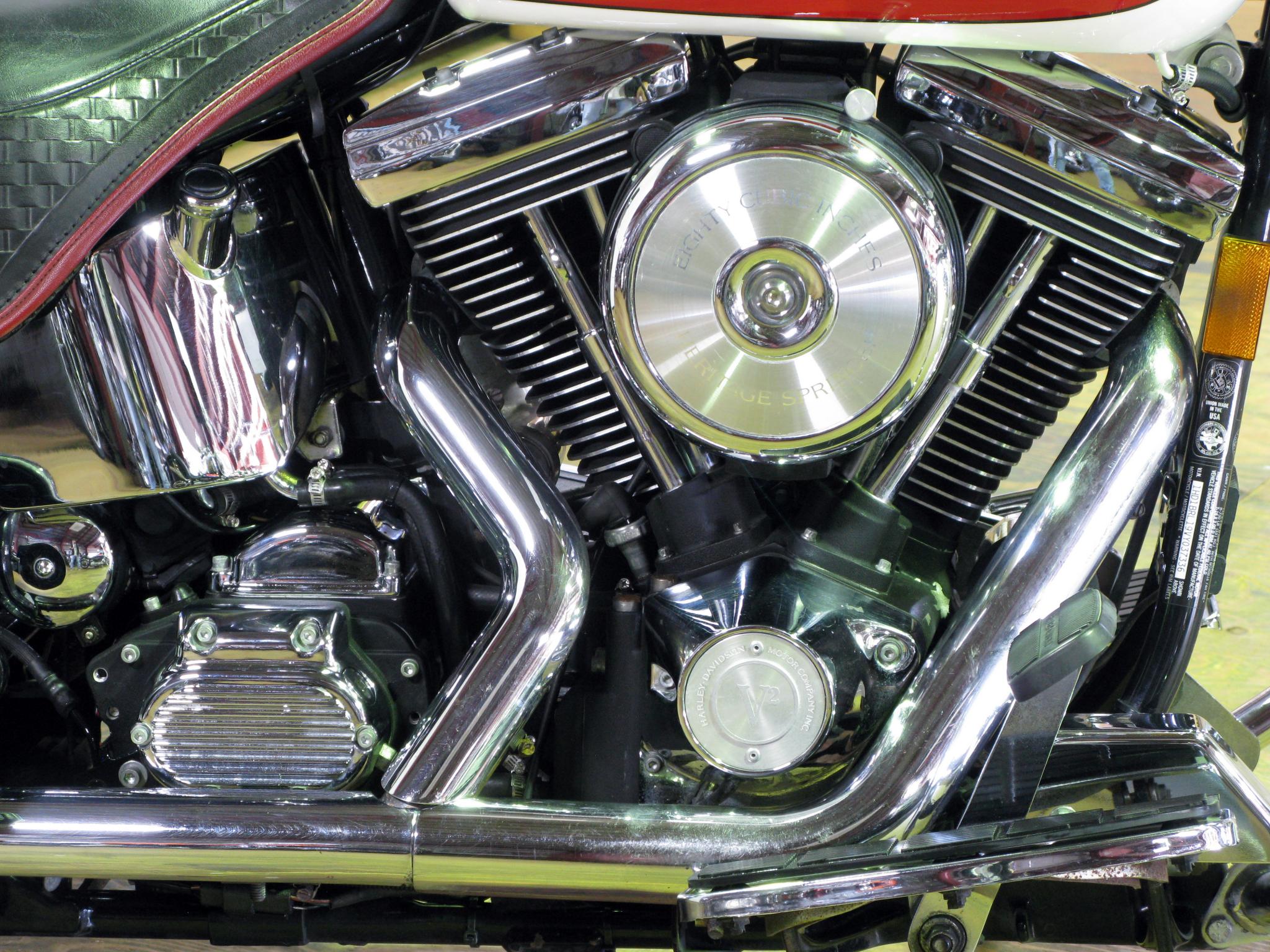 ハーレー FLSTS Heritage Springer 車体写真7