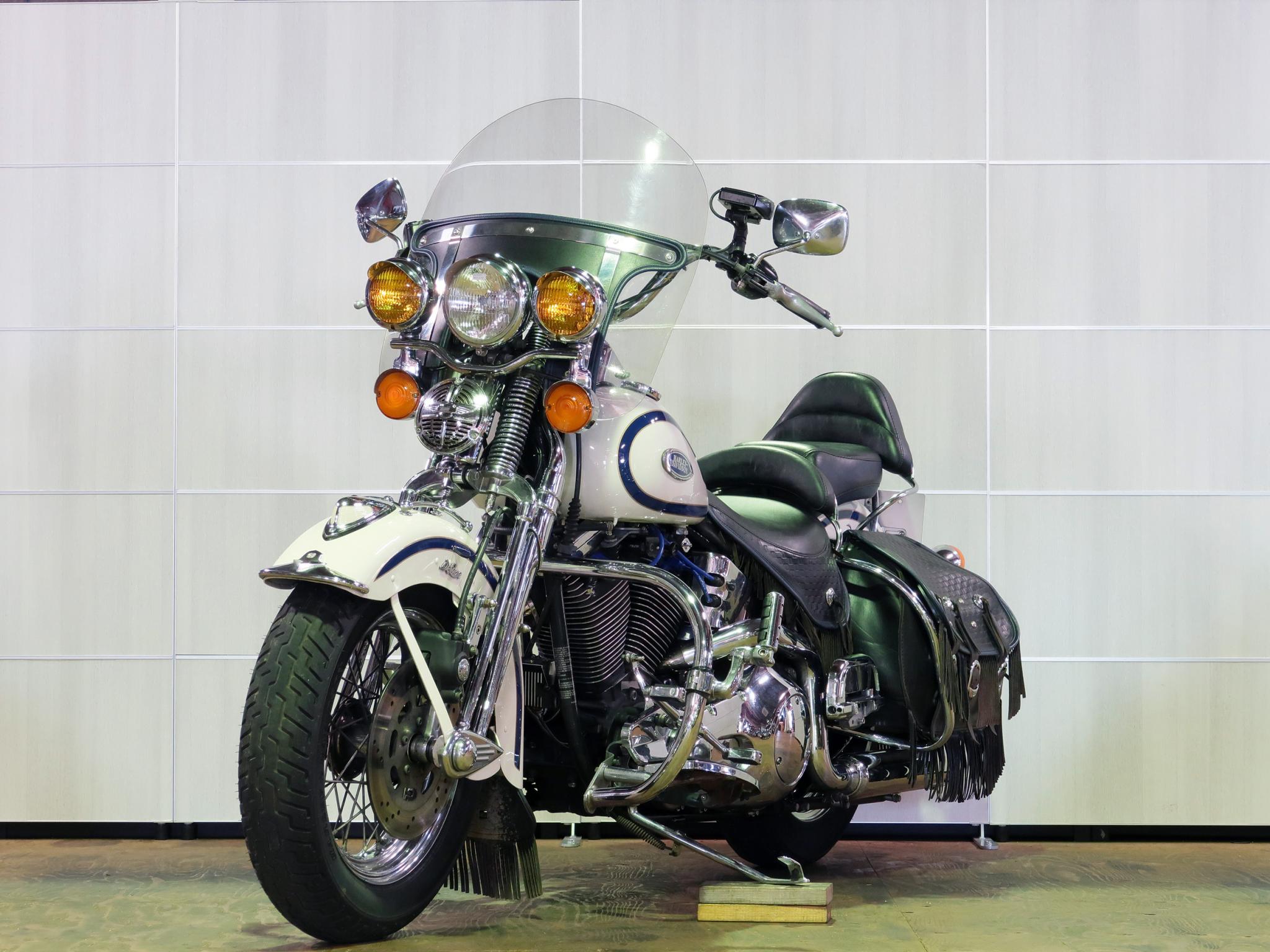 ハーレー FLSTS Heritage Springer 車体写真5
