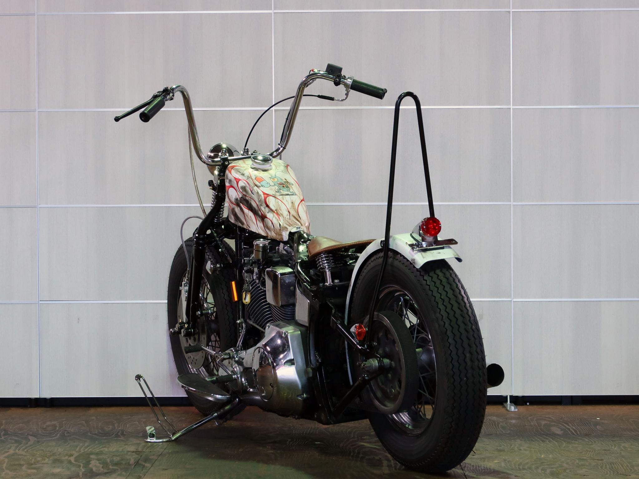 ハーレー FLSTS Custom 車体写真6