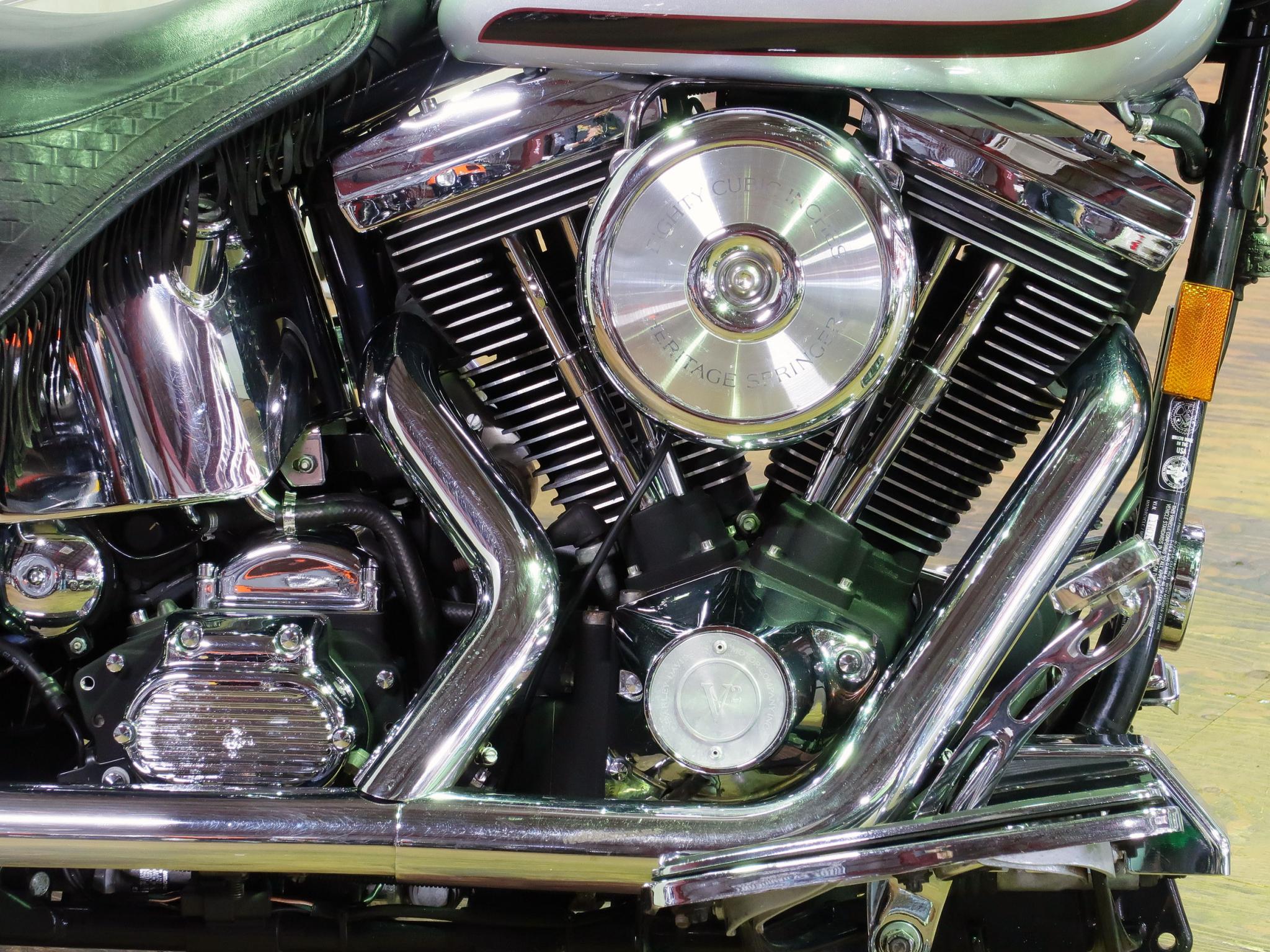 ハーレー FLSTS Heritage Springer 車体写真7