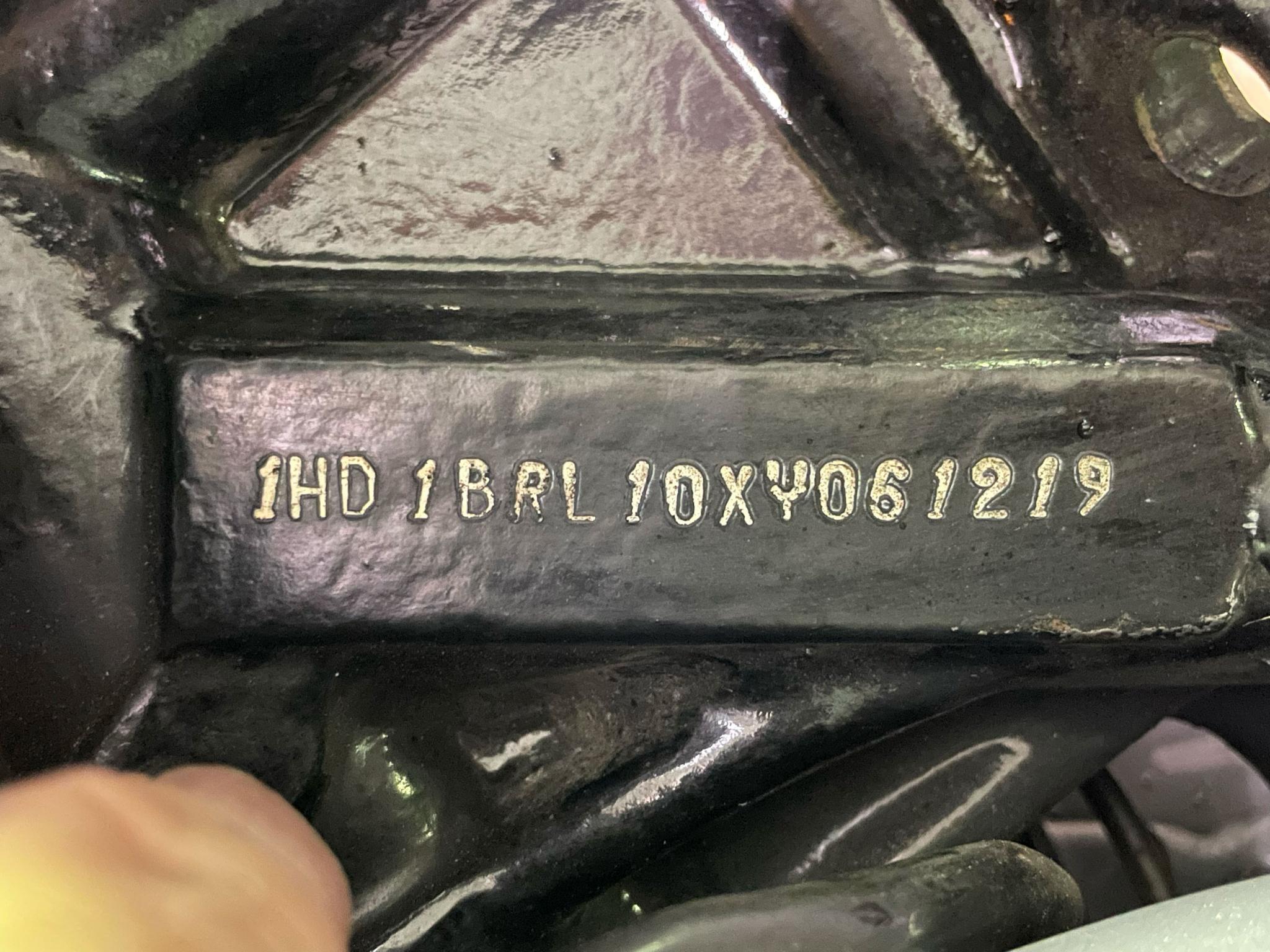 ハーレー FLSTS Heritage Springer 車体写真11