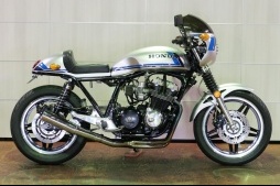 ホンダ  1981 HONDA CB900F Custom